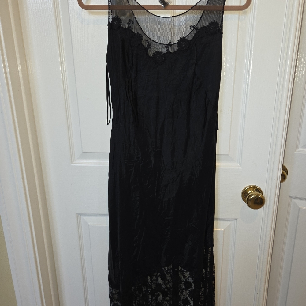 Elegant Jovani Black Lace Beaded Tulle Lace Formal Gown Size 6 Black Tie - Picture 11 of 12